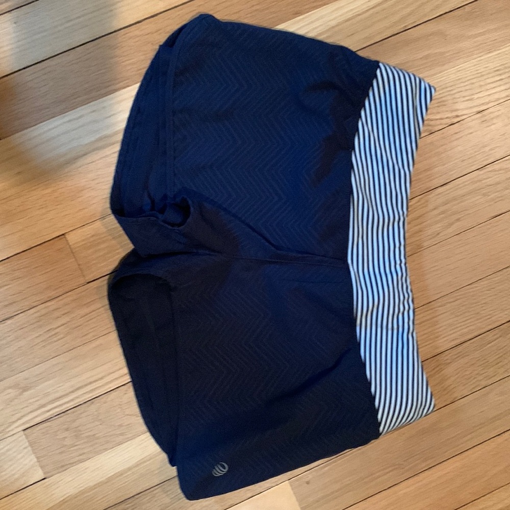 Mpg Running/Exercise Shorts Size M - image 1